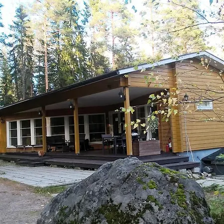 Hovikallio * Nuuksio